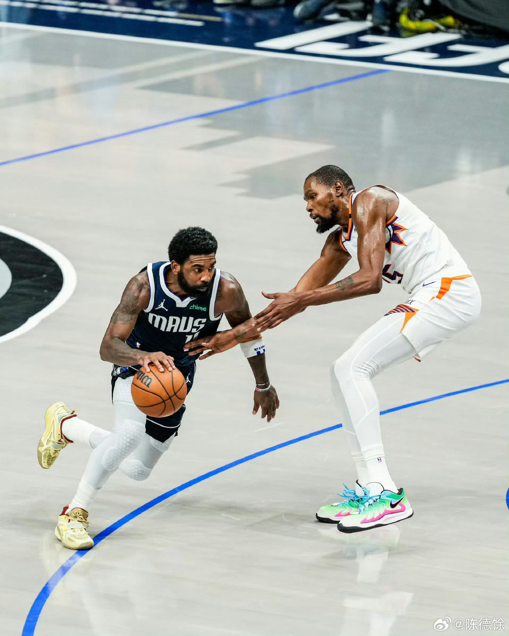 亚博官网-勇士开拓者全场回放